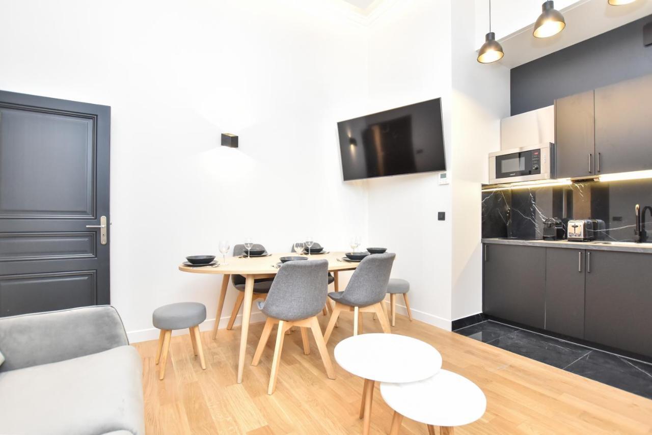 Appartement Cosy - 2br-7p - Arc De Triomphe Parijs